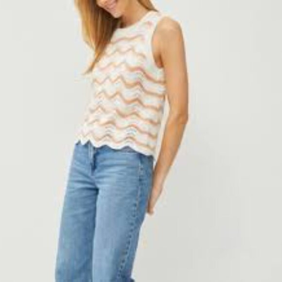 BE COOL Tops - NWT - Be Cool Crochet Sleeveless Top - Size Medium